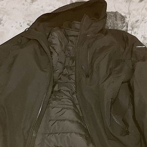 Brand new hoodie only wore 3 times……………………………-